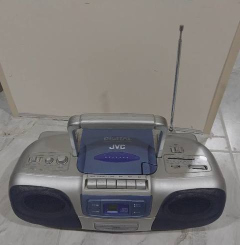 Audio sistemi JVC maqnitafon kaset və disk oxuducu — Баку