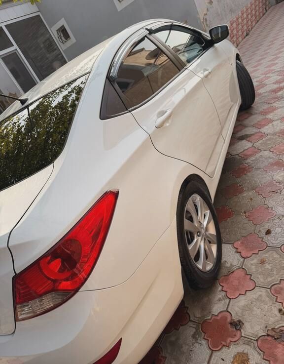 Hyundai Accent, 2012 il, 294000 km, 1.6 L 90-RL-331 — Avtomobillər, Bakı (2)