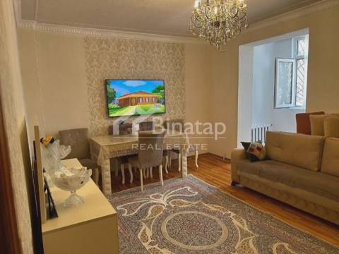 Satılır 2 otaqlı köhnə tikili 65 m², Badamdar qəsəbəsi, Səbail rayonu — Baku
