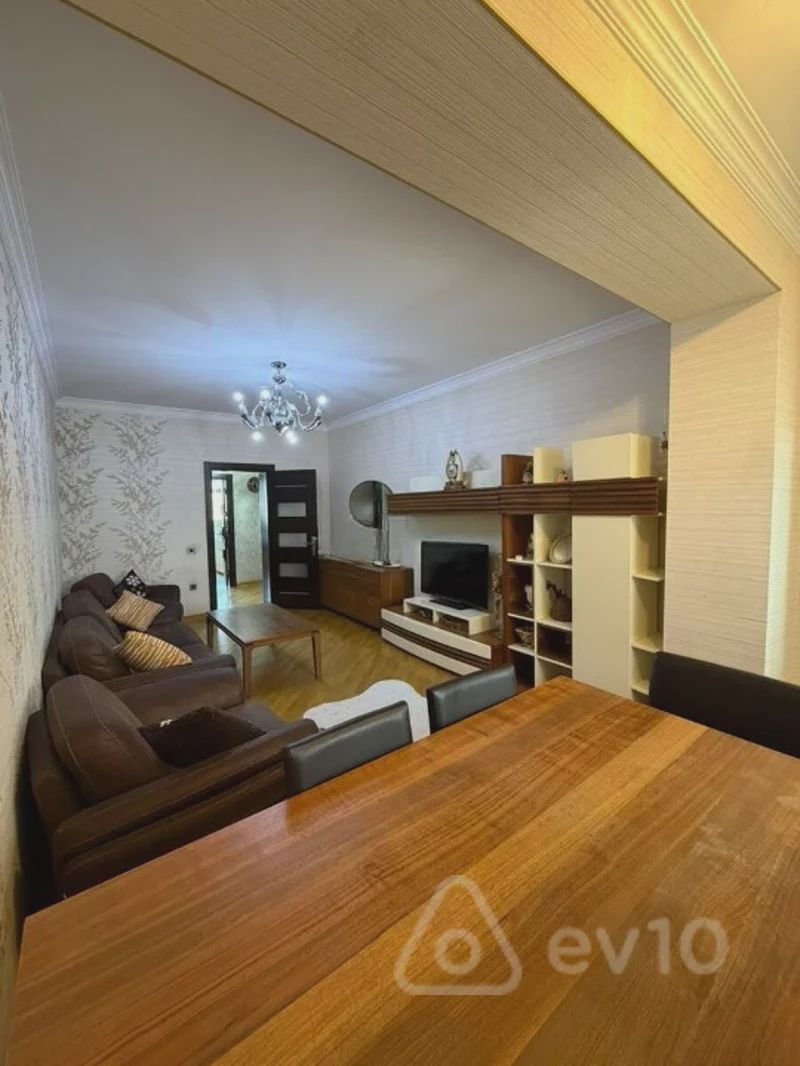 For sale: 3-room apartment (old building), 80 m² — Mənzil, Bakı (2)