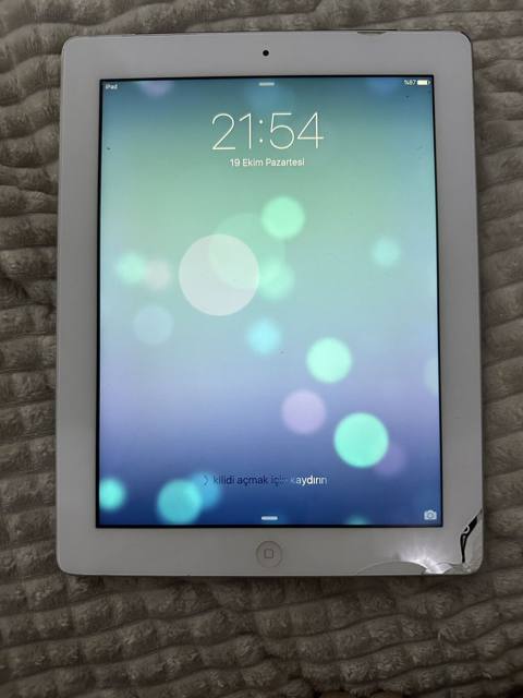 İşlənmiş Apple iPad 3 (2012), 9,7", 64 GB, Ünvandan götürmə, Ödənişli çatdırılma, Rayonlara çatdırılma — 75 ₼ · Масазыр · Apple İşlənmiş Apple iPad 3 (2012), 9,7", 64 GB, Ünvandan götürmə, Ödənişli çatdırılma, Rayonlara çatdırılma — Масазыр