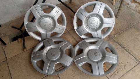 20 AZN ver 4 ədəd. Kolpak götür. Tələs. Almağa — 20 ₼ · Баку · Avtomobil qapağı 20 AZN ver 4 ədəd. Kolpak götür. Tələs. Almağa — Баку