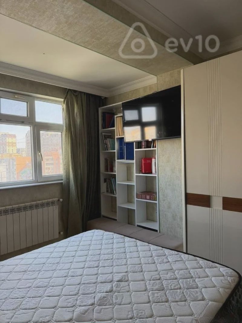 For sale: 3-room apartment (old building), 80 m² — Mənzil, Bakı (7)