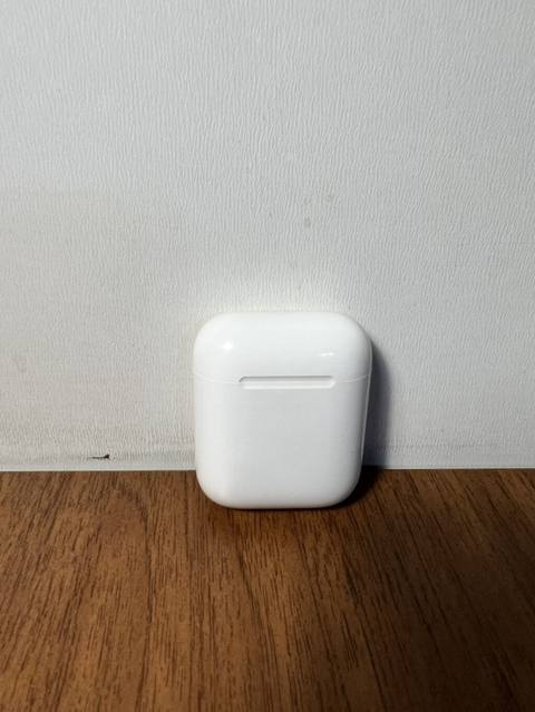 Apple AirPods 1, ehtiyyat hissəsi kimi satılır, batareyasından başqa — 20 ₼ · Баку · Qulaqcıqlar Apple AirPods 1, ehtiyyat hissəsi kimi satılır, batareyasından başqa — Баку
