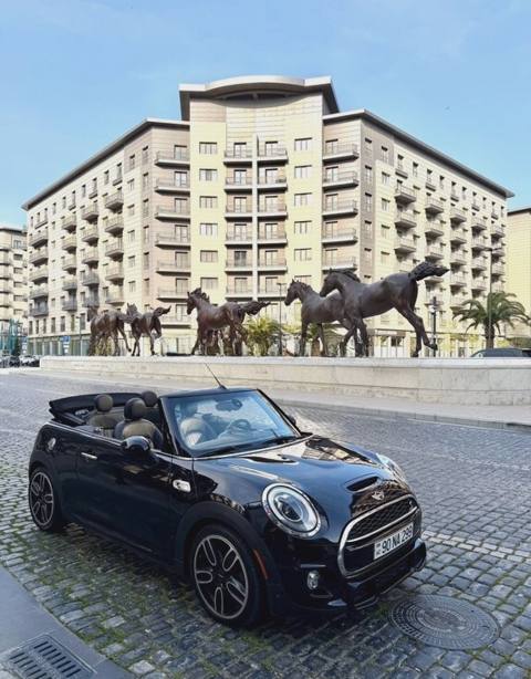 Mini Cabrio, 2017 il, 84000 km, 2 L — Baku