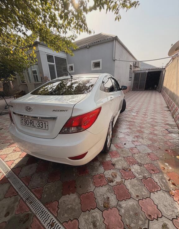 Hyundai Accent, 2012 il, 294000 km, 1.6 L 90-RL-331 — Avtomobillər, Bakı (6)