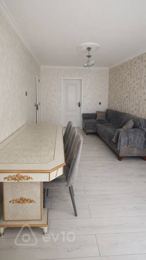 2 otaqlı mənzil, 50 m², Əlövsət Əbdülrəhimov küçəsi — kirayə — 800 ₼ · 2 бөлмө · 50 m² · 4/5 кабат · Баку, Nərimanov · Mənzil 2 otaqlı mənzil, 50 m², Əlövsət Əbdülrəhimov küçəsi — kirayə — Баку