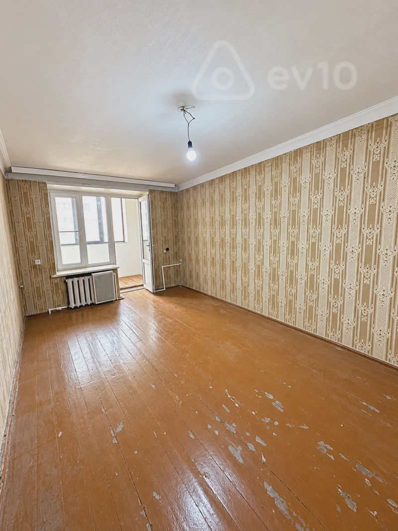 For sale: 3-room apartment (old building), 75 m² — Mənzil, Bakı (3)