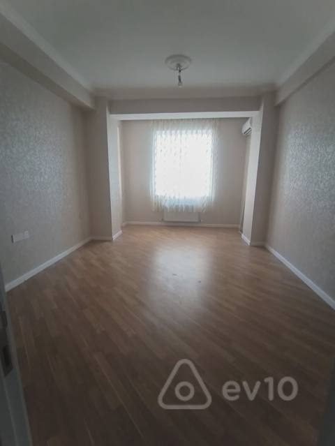 2 otaqlı mənzil, 70 m², Lökbatan qəsəbəsi İrşaad telekomun yanı — Baku