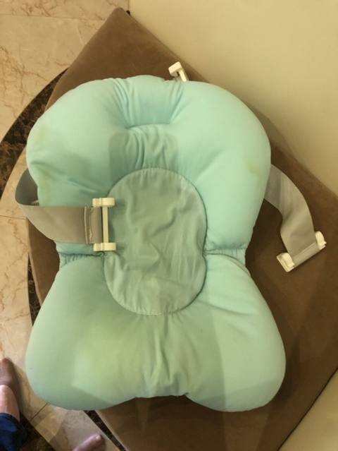 Körpə üçün yumşaq hamam oturacağı təqdim olunur. Məhsul açıq mavi — 5 ₼ · Bakı · Uşaqlar üçün hər şey Körpə üçün yumşaq hamam oturacağı təqdim olunur. Məhsul açıq mavi — Bakı