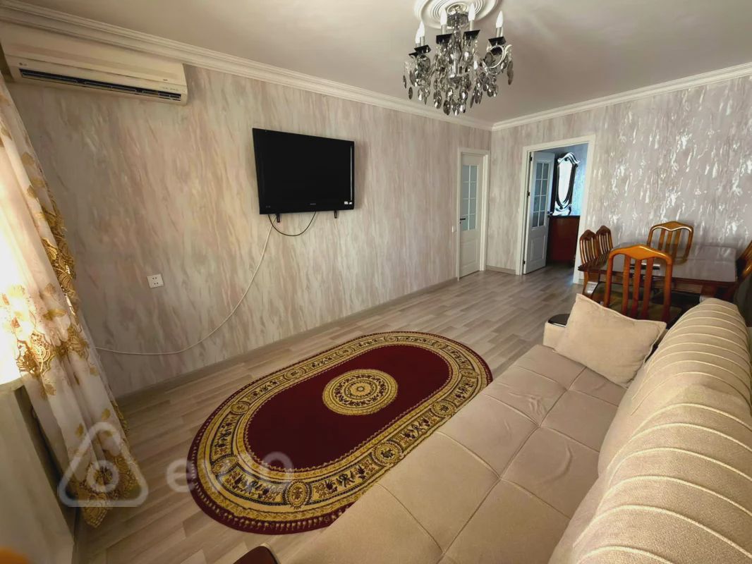 For sale: 2-room apartment (old building), 50 m² — Mənzil, Bakı (2)