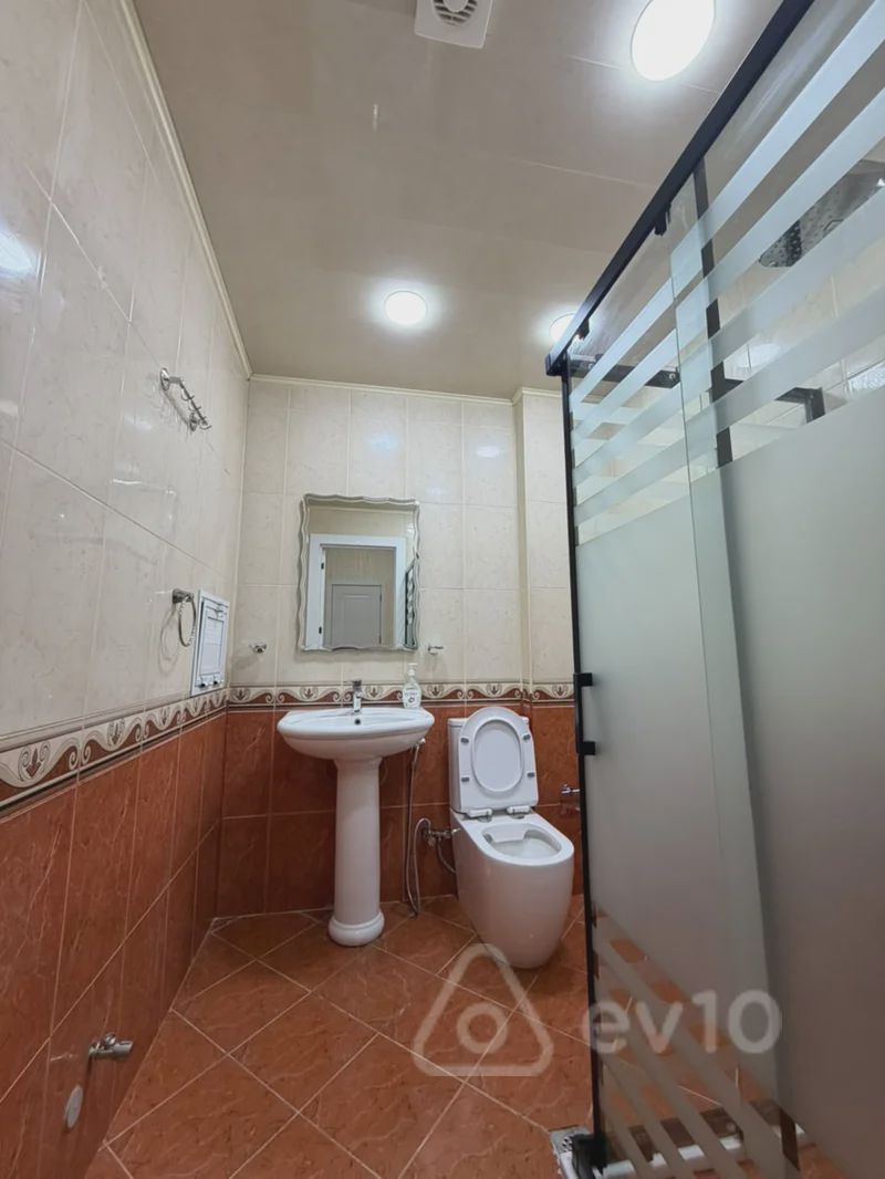 For sale: 2-room apartment (new building), 60 m² — Mənzil, Bakı (9)