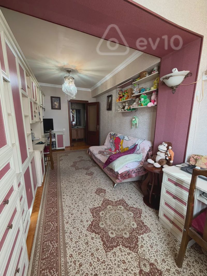 For sale: 3-room apartment (old building), 90 m² — Mənzil, Bakı (9)