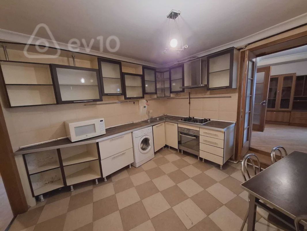 For sale: 4-room apartment (old building), 102 m² — Mənzil, Bakı (12)
