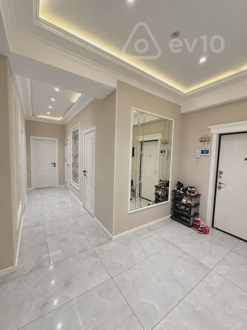 For sale: 3-room apartment (new building), 116 m² — Mənzil, Bakı (12)