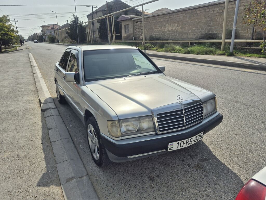 Mercedes-Benz 2.3 l 1992 il Sedan 10-RS-826 — Avtomobillər, Digah (5)