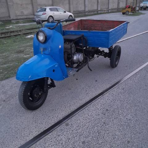 Yükdaşıma motosikleti (3 təkərli motokar) - Korpus və kuzov: Tam — 600 ₼ · Bakı · Mopedlər və skuterlər Yükdaşıma motosikleti (3 təkərli motokar) - Korpus və kuzov: Tam — Bakı