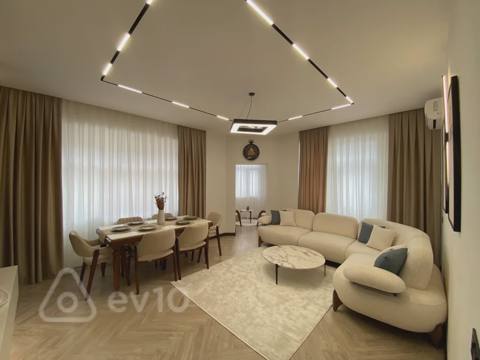 2 otaqlı mənzil, 95 m², Sabit Orucov — kirayə — 1 400 ₼ · 2 otaq · 95 m² · 8/17 mərtəbə · Bakı, Xətai · Mənzil 2 otaqlı mənzil, 95 m², Sabit Orucov — kirayə — Bakı