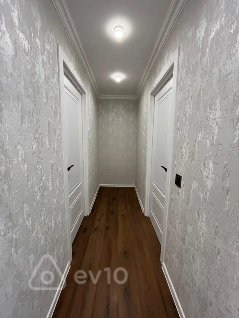 For sale: 3-room apartment (old building), 70 m² — Mənzil, Bakı (9)
