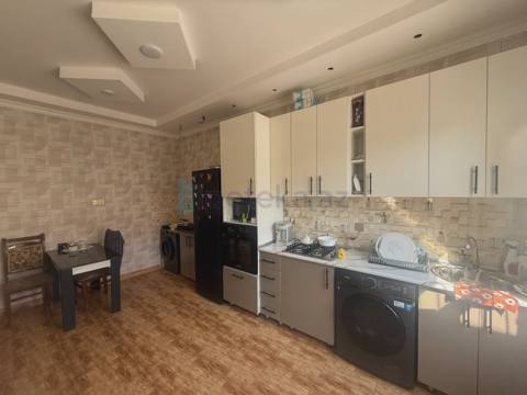 Satılır: 4 Otaq, Evlər/Villalar, Sabunçu r., Maştağa q., 110.00 m²