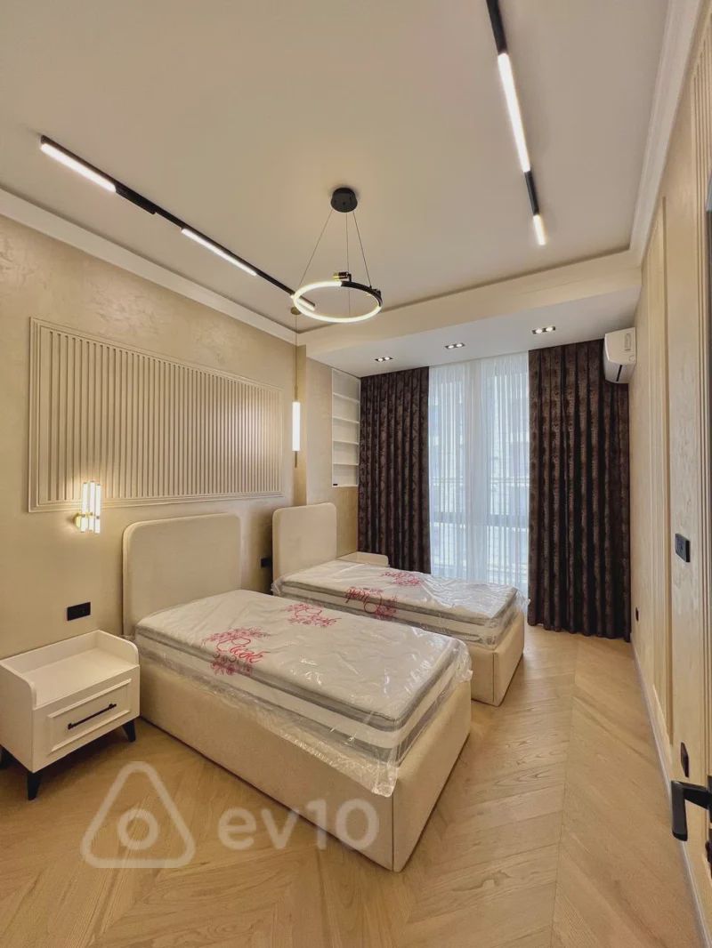 For rent: 3-room apartment (new building), 140 m² — Mənzil, Bakı (9)