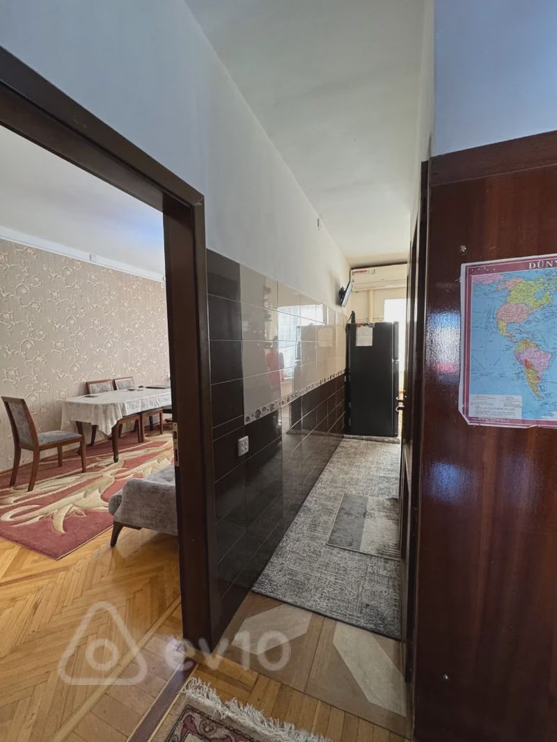 For sale: 3-room apartment (old building), 83 m² — Mənzil, Bakı (3)