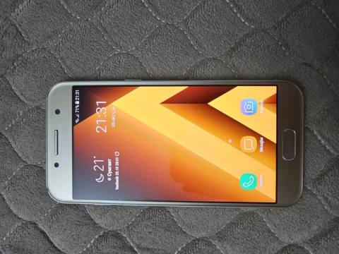 Samsung Galaxy A3 2017, 16 GB, rəng - Qızılı, Barmaq izi — Джейранбатан