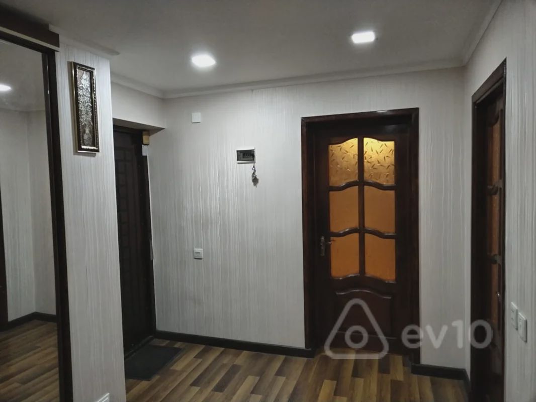 For sale: 3-room apartment (old building), 65 m² — Mənzil, Bakı (10)