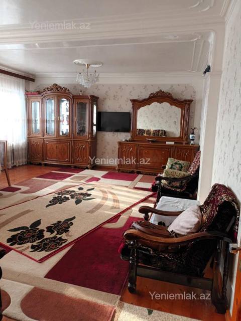 Kirayə 4 otaqlı Bina evi menzil (Köhnə tikili), 100 m², Xətai rayonu — Baku