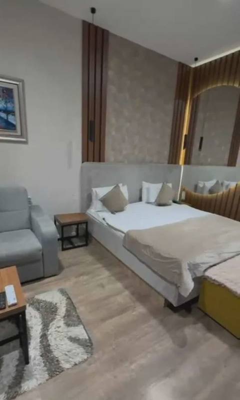 245 m² Yaxşı təmirli obyekt kirayə verilir Bakı, Səbail r — 5 100 ₼ · Баку · Əmlak 245 m² Yaxşı təmirli obyekt kirayə verilir Bakı, Səbail r — Баку