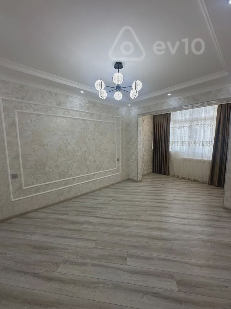 For sale: 2-room apartment (old building), 55 m² — Mənzil, Bakı (3)