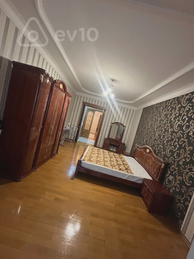 For rent: 2-room apartment (old building), 80 m² — Mənzil, Bakı (5)
