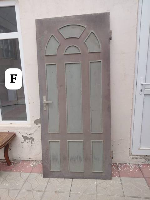 Həyət qapısı.yəni darvazanın yanı giriş qapı. 90 sm eni hündürlüyü — 110 ₼ · Bakı · Pəncərələr, qapılar, balkonlar Həyət qapısı.yəni darvazanın yanı giriş qapı. 90 sm eni hündürlüyü — Bakı