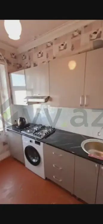 For rent: 3-room apartment (old building), 65 m² — Mənzil, Gəncə (10)
