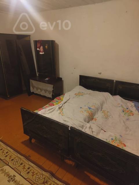 1 otaqlı həyət evi, 30 m², 28 May — kirayə — 400 ₼ · Bakı · Ev, villa 1 otaqlı həyət evi, 30 m², 28 May — kirayə — Bakı