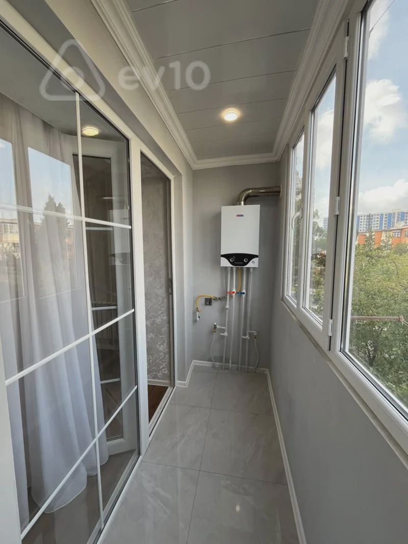 For sale: 3-room apartment (old building), 70 m² — Mənzil, Bakı (10)