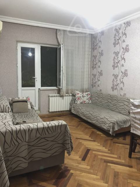 3 otaqlı mənzil, 70 m², Neapol küçəsi — kirayə — Недвижимость