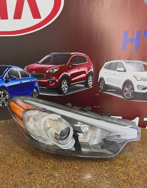 Fara Kia Cerato 2013 — Баку