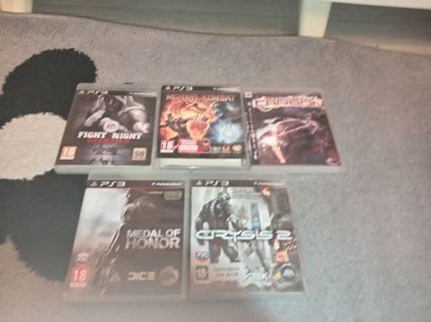 PS3 üçün oyun diskləri dəsti. Dəstə şəkildə görünən aşağıdakı oyunlar — 10 ₼ · İmişli · Oyun konsolları PS3 üçün oyun diskləri dəsti. Dəstə şəkildə görünən aşağıdakı oyunlar — İmişli