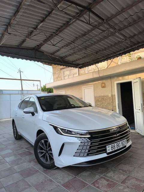 BYD Qin Plus: 1.5 l 2025 il 19000 km Sedan — 26 500 ₼ · 2025 · 19 000 km · Баку · Avtomobillər BYD Qin Plus: 1.5 l 2025 il 19000 km Sedan — Баку