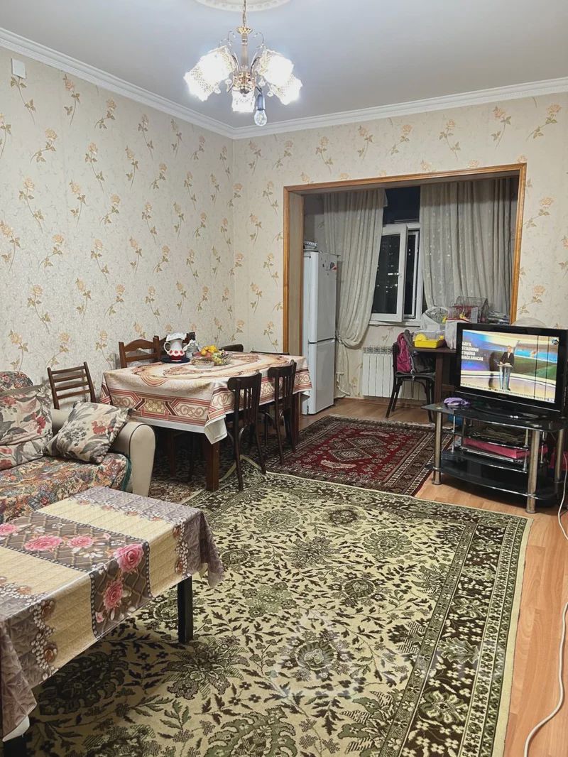 For sale: 3-room apartment (old building), 70 m² — Mənzil, Bakı (5)