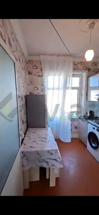 For rent: 3-room apartment (old building), 65 m² — Mənzil, Gəncə (8)