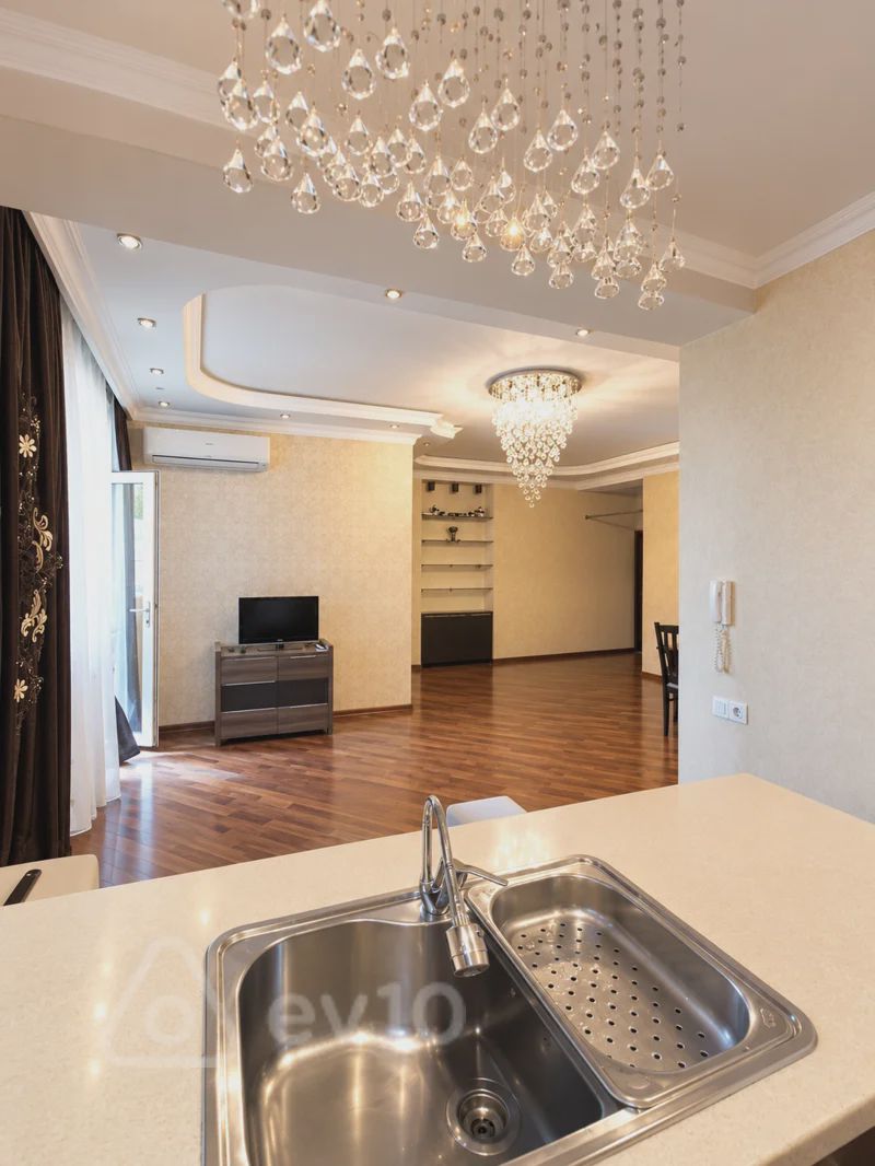 3 otaqlı mənzil, 100 m², Şərifzadə pr — Mənzil, Bakı (2)