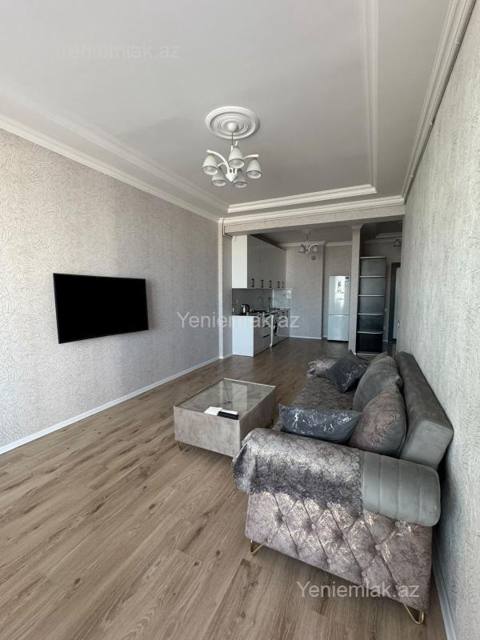 Satılır 2 otaqlı Bina evi menzil (Yeni tikili), 77 m², St.Sumqayıt — Real estate
