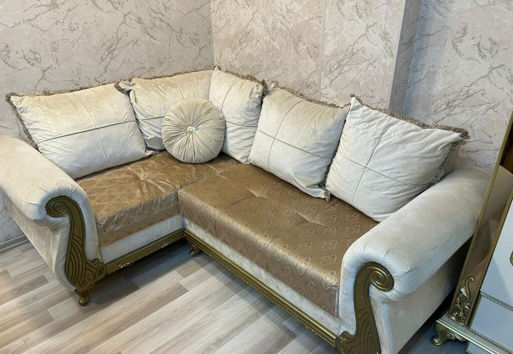 İşlənmiş, Masa və oturacaqlar, Divan, Kreslolar — Qonaq otağı üçün, Xırdalan (2)