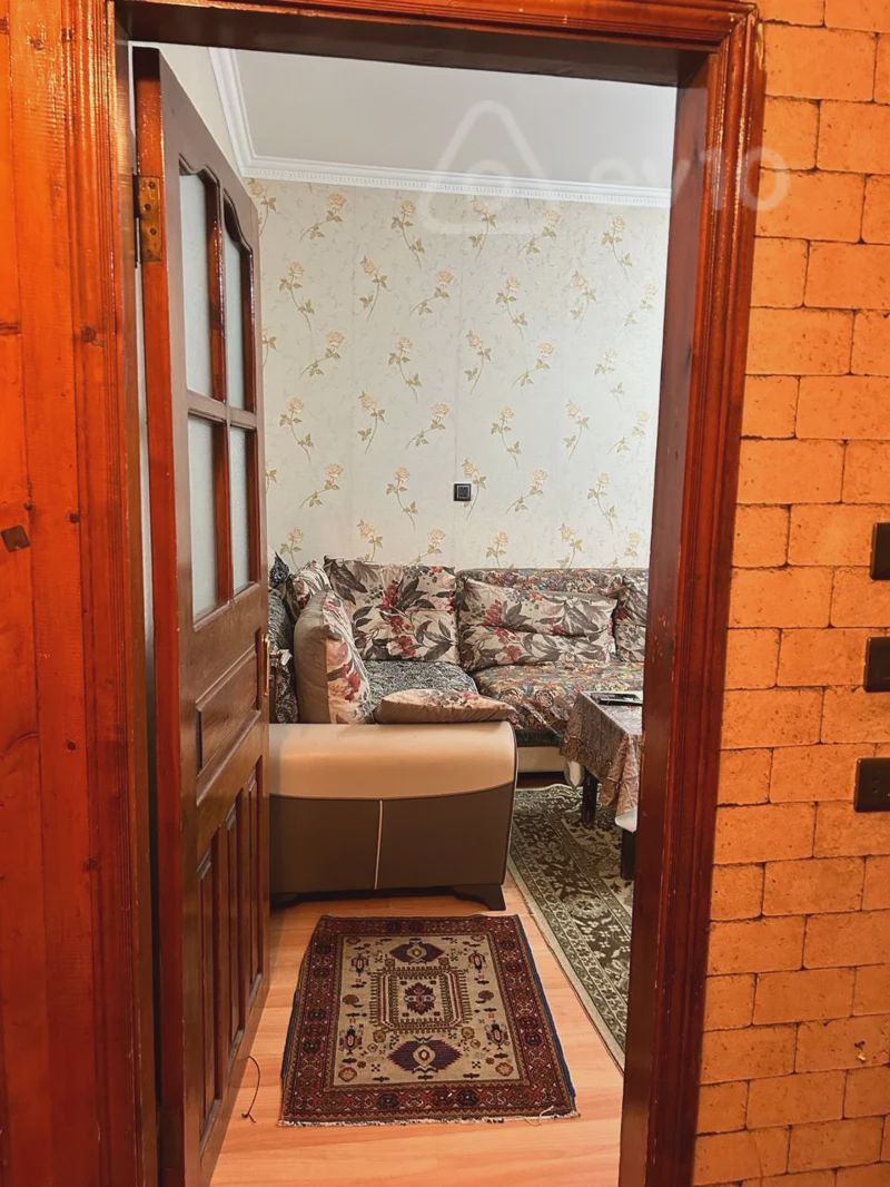 For sale: 3-room apartment (old building), 70 m² — Mənzil, Bakı (2)