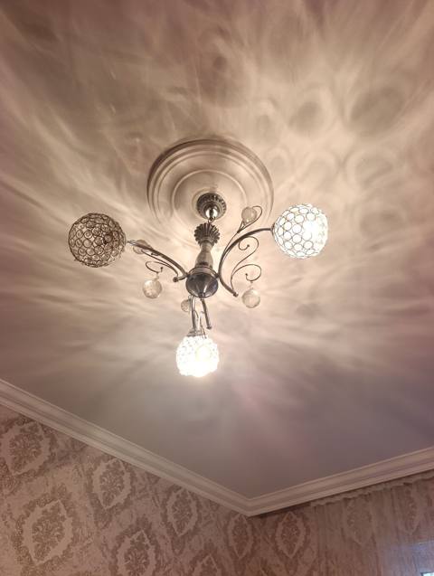 Çılçıraq, 3 lampa, Metal — 30 ₼ · Сарай · Tavan is?qlar? v? cilc?raqlar Çılçıraq, 3 lampa, Metal — Сарай