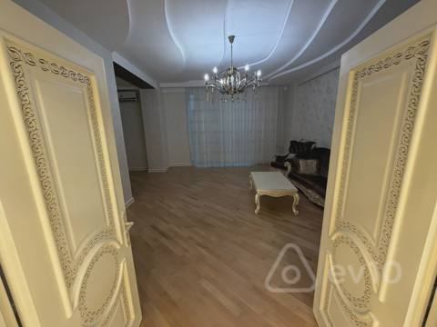 5 otaqlı mənzil, 187 m², N.Nərmanov pro — Баку