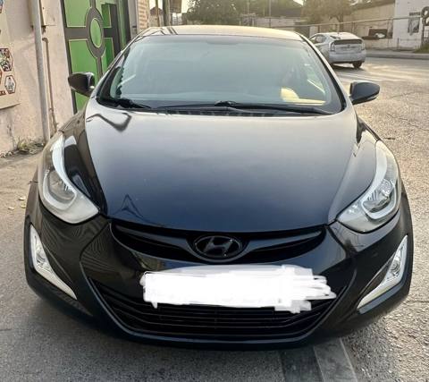 Hyundai Elantra: 2 l 2014 il Sedan — 16 500 ₼ · 2014 · 240 000 km · Baku · Avtomobillər Hyundai Elantra: 2 l 2014 il Sedan — Baku