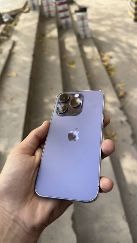 IPhone 14 Pro, Deep Purple, Face ID — Баку